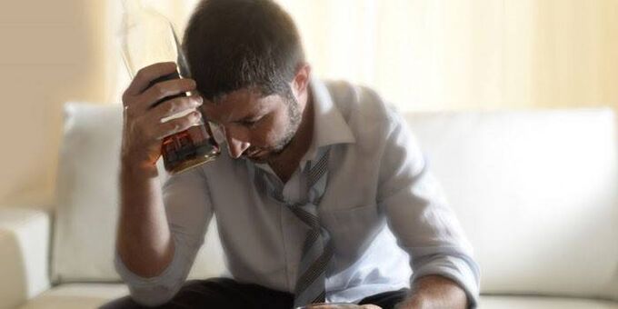Recetas de remedios populares contra el alcoholismo