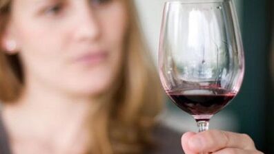 ¿Qué alcohol puedes beber sin daños a la salud